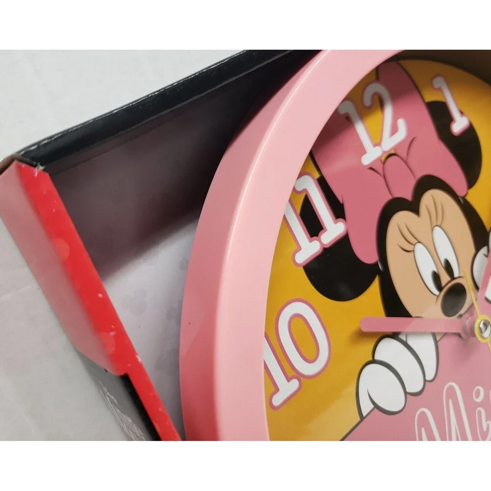 Round Plastic Decor. Wall 10